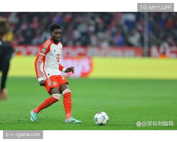 戴维斯边路冲击助力球队实现关键胜利